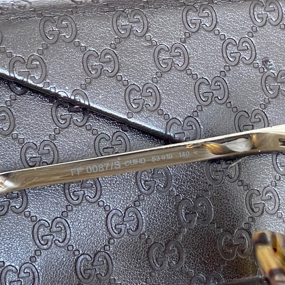 FENDI Two-Toned Sunglasses - Picture 3 of 4